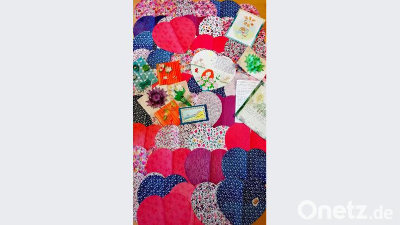 Bunte Grüße schickte die zehnjährige Violetta ins Senioren-Service-Haus Neusorg. Bild: exb