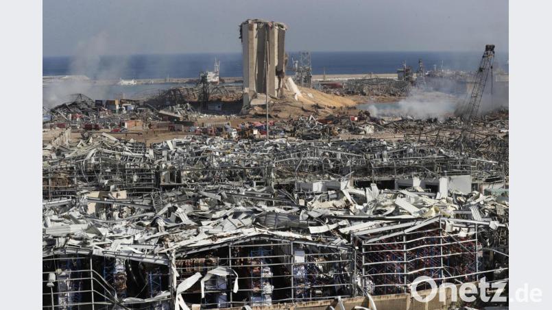Bei der starken Explosion im Hafen von Beirut wurde auch eine Mitarbeiterin der deutschen Botschaft getötet. Bild: Hussein Malla/dpa