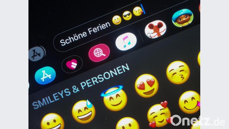 Mittlerweile gibt es schon über 3000 verschiedenen Emojis. Und bald sollen noch welche aus dem Fichtelgebirge dazukommen. Symbolbild: Jörg Carstensen/dpa