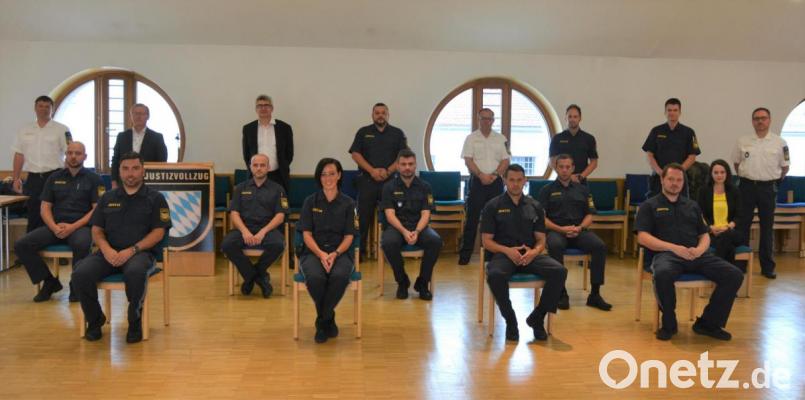 Neue Kräfte für die JVA Amberg. Bild: has