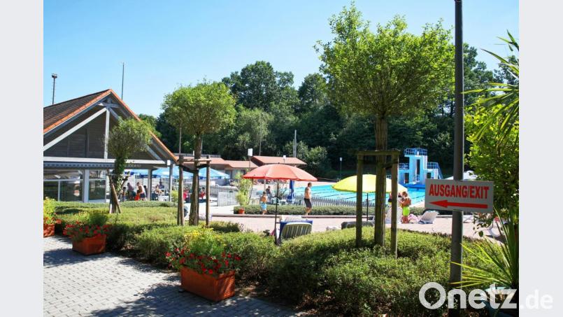 Liegestühle und der Kiosk werden gern genutzt. Bild: njn