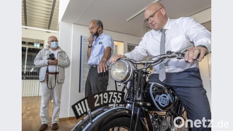 Oberbürgermeister Oliver Weigel war sichtlich begeistert. Bild: dtr