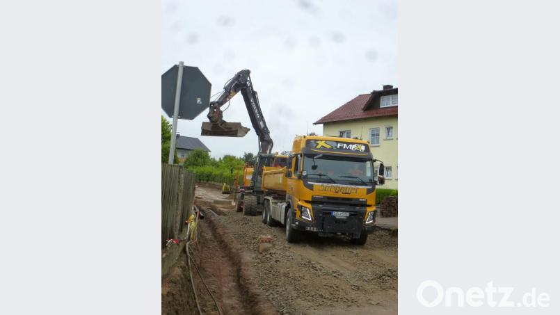 Die Arbeiten in der Bodenäckerstraße und im Krimlinger Weg schreiten voran. Bild: mad