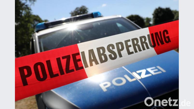 Die Polizei hat nach einem Überfall auf eine Tankstelle bei Windischeschenbach den mutmaßlichen Täter gefasst Bild: Bernd Wüstneck