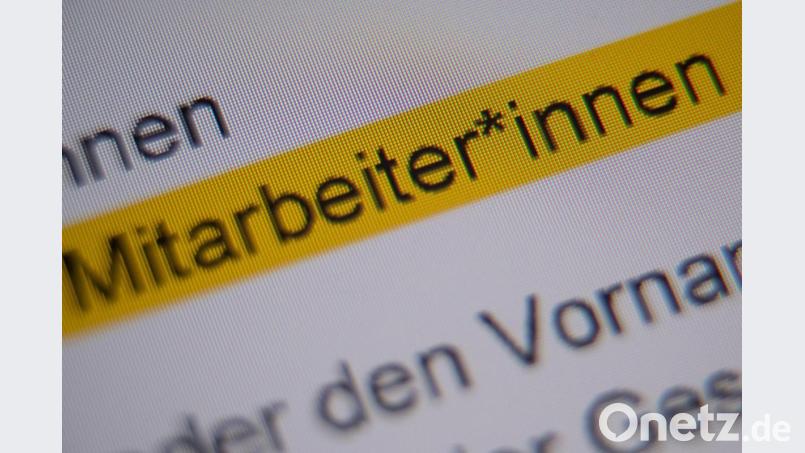 Das Gendersternchen wird immer mehr zum Alltag - und steht nun als Begriff auch im Duden. Bild: Sebastian Gollnow/dpa