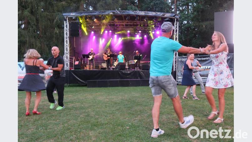 Die Musik von &quot;Back Beat&quot; ging direkt in die Beine. Bild: Kunz