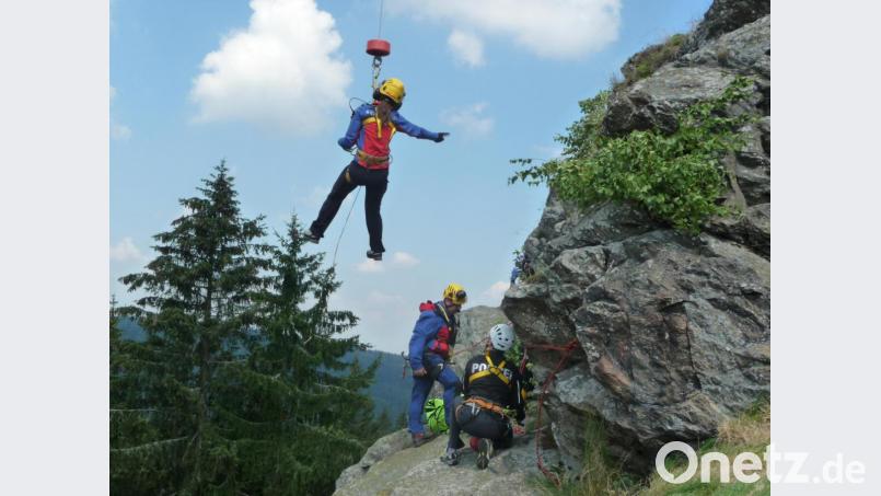 Der Wildstein bei Teunz ist ein beliebtes Übungsgelände für die Bergwacht im Landkreis Schwandorf. Bild: Dieter Güll/exb