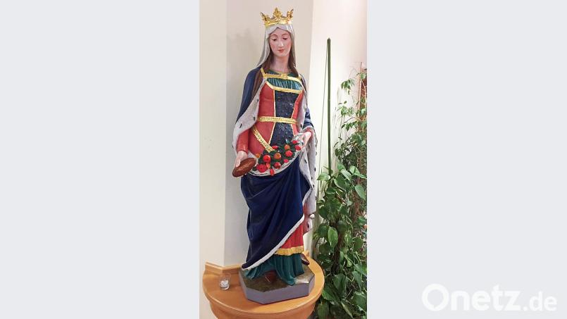 Die von den Münchner Kirchenthumbachern gestiftete Statue der heiligen Elisabeth von Thüringen. Bild: ü