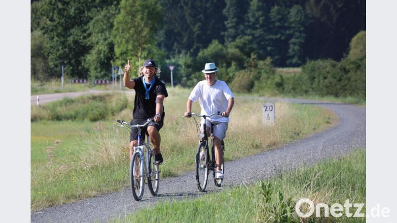 Bei Urlaubern und Einheimischen voll im Trend: Radeln auf dem Bayerisch-Böhmischen Freundschaftsweg. Bild: Götz