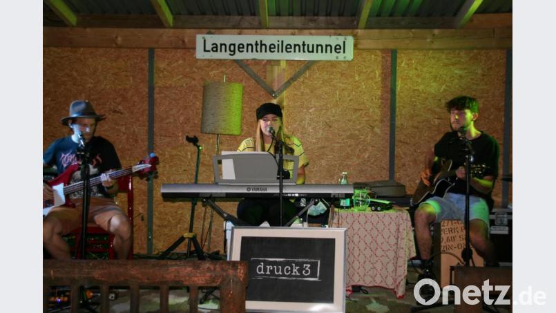 Die Gruppe &quot;druck 3&quot; begeisterte im Waldershofer &quot;Schaffnerlos&quot;. Bild: fpoz