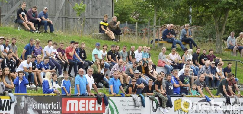 Es ist weiter Geduld gefragt: Die Entscheidung, ob zum geplanten Re-Start der Amateurfußballer am 5./6. September Zuschauer zugelassen sind, wird der Ministerrat vermutlich erst wenige Tage zuvor am 1. September fällen. Bild: Ziegler