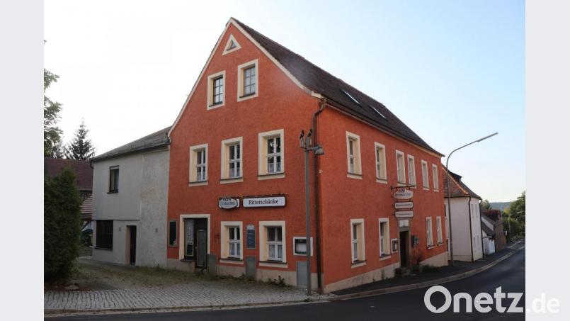 Dieses rote Haus soll &quot;braun&quot; werden, wenn es nach den Rechtsextremen vom &quot;Dritten Weg&quot; geht Bild: vlu