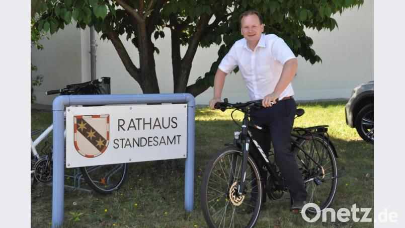 Seit über 100 Tagen geht es bei Bürgermeister Christian Porsch mit dem Fahrrad zum Rathaus. Bild: ak