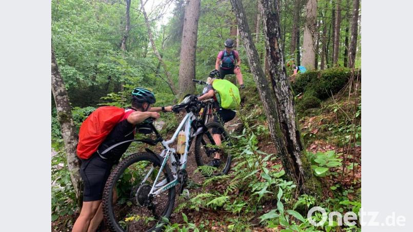 Tagespassagen im weglosen Gelände gehörten ebenso zum Alpencross. Bild: cv