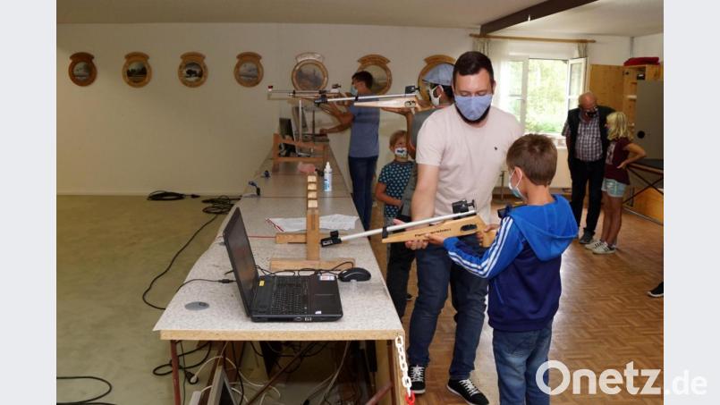 Ferienprogramm Schnupperschießen Bild: bkr