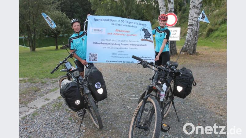 Ute Jansen und Markus Frommlet bei der Ankunft am DJK-Sportheim. Bild: pi