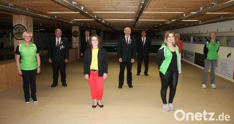 Keine Änderung an der Vereinsspitze der Andreas-Hofer-Schützen: Im Bild (von links) Carola Hößl, Stefan Kraus, Günther Hößl, Verena Kraus, Bernd Riedel, Reimund Brunner, Christina Hößl, Sonja Brunner und Kerstin Knegten. Bild: wro