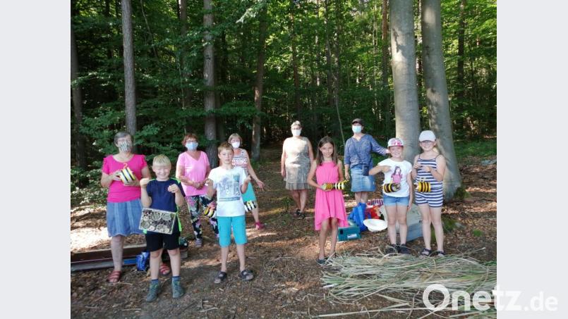 Ein Teil des Vorstands um die Vorsitzende Annemarie Hubmann (links) betreute die Kinder bei der Ferienaktion. Bild: exb