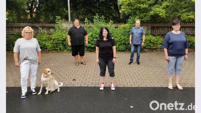 Astrid Schuster, Helmut Zeitler, Sprecherin Monika Gerl, Hubert Rosner und Angela Baumgartner (von links) trafen sich zur ersten Klausursitzung der SPD-Fraktion seit der Wahl des neuen Stadtrats. Bild: SPD Waldsassen/exb