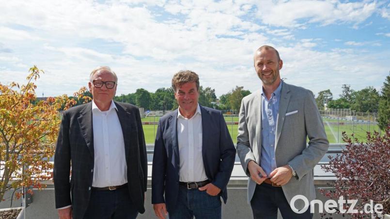 Die neue Führungsmannschaft des 1. FC Nürnberg (von links): Aufsichtsratschef Thomas Grethlein, Sportvorstand Dieter Hecking und Finanz-Boss Niels Rossow. Bild: 1. FC Nürnberg