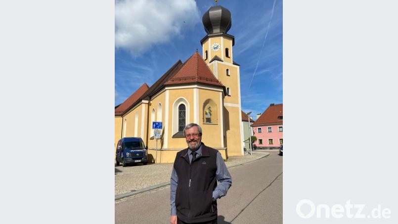 Wernberg-Köblitz ist für Pfarrer Markus Ertl in den vergangenen 25 Jahren zum Lebensmittelpunkt geworden. Bild: Völkl