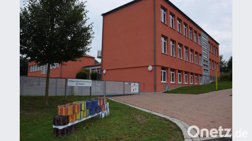 Im Rahmen des &quot;Digitalpakts Bayern&quot; wird auch die Wolfgang-Caspar-Printz-Grundschule digitalisiert. Bild: fla