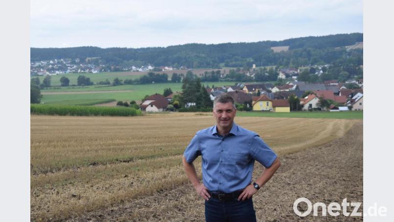 Hoch oben mit Blick auf Bechtsrieth und Trebsau - das ist einer von Markus Zieglers Lieblingsplätze in und um Bechtsrieth. Bild: fz