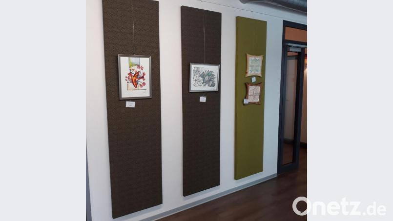 Mehr als 1000 Künstler aus unterschiedlichen Ländern haben sich unter dem Motto „Voilà! Kunst gegen Corona“ an einer Aktion beteiligt, die illustriert, wie Menschen mit der Pandemie umgehen. Bild: Susanne Kempf/exb