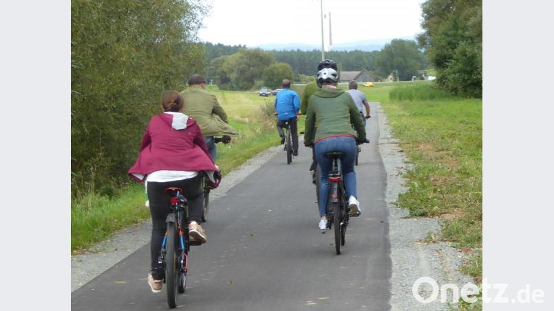 „Jungfernfahrt“ auf dem neuen Radweg. Bild: fsb