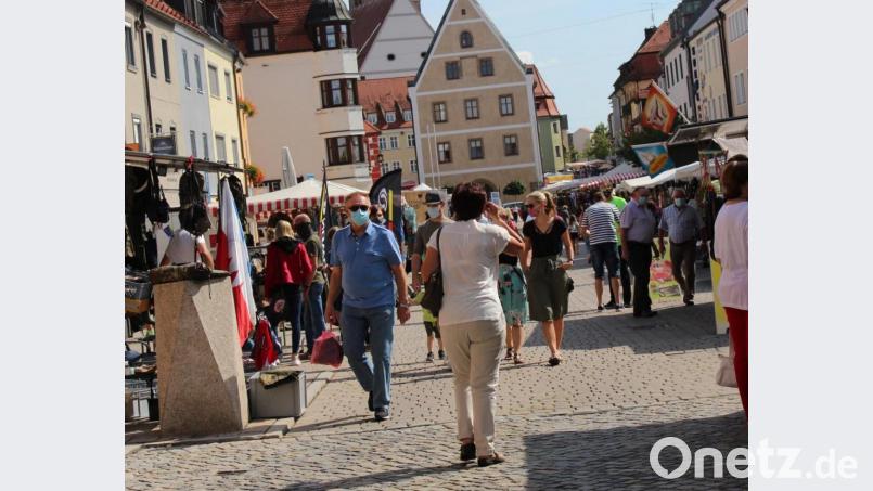 Dietfurt ließ den ersten Markt in der Region zu, Auerbach zog am Sonntag nach. Bild: cs