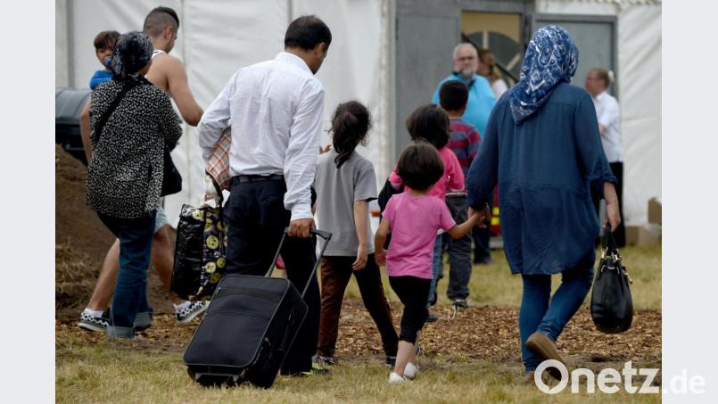 Bundeskanzlerin Merkel (CDU) und Innenminister Seehofer (CSU) haben sich darauf verständigt, zusätzlich rund 1500 weitere Migranten von den griechischen Inseln aufzunehmen. Bild: Carsten Rehder/dpa