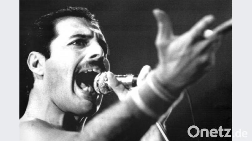 Der Leadsänger der britischen Rockgruppe „Queen“, Freddie Mercury, im September 1984. Archivbild: dpa
