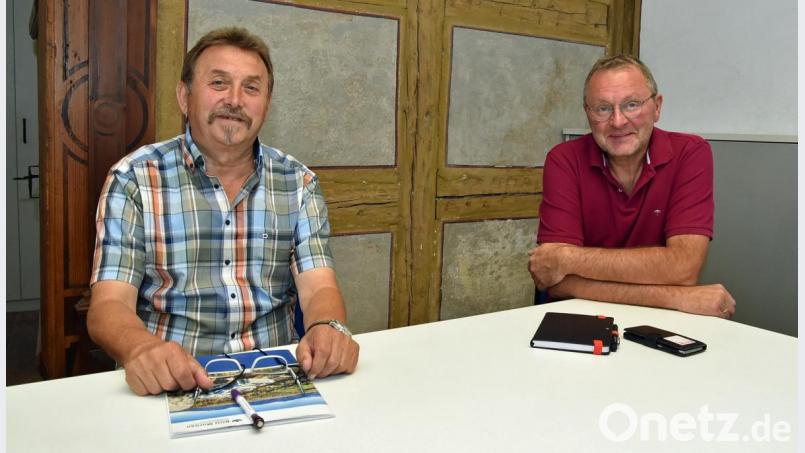 Betriebsratsvorsitzender Werner Sperber (links) und Udo Fechtner (2. Bevollmächtigter der IG Metall Amberg) setzen auch während der Insolvenz voll auf den Erhalt der verbliebenen Hiltl-Arbeitsplätze. Bild: Andreas Royer