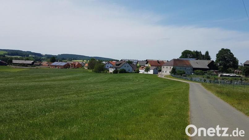 Mit einem neuen Wasser-Großprojekt will der Markt Moosbach Probleme mit der Wasserversorgung, vor allem in Gaisheim (Bild), im Raum Tröbes, in Burgtreswitz, Isgier, Ödhof und Hammermühle, endlich lösen. Bild: gi