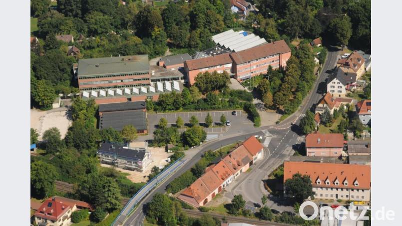Das Berufliche Schulzentrum Sulzbach-Rosenberg hat ein großes Einzugsgebiet. Jetzt ist auch hier ein Corona-Fall aufgetreten. Eine ganze Klasse ging in Quarantäne. Archivbild: Joachim Gebhardt
