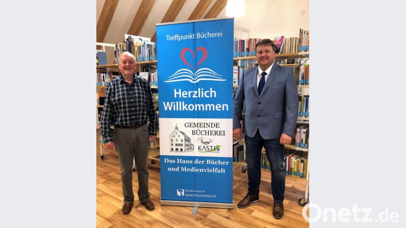 Eröffnung Schreibwettbewerb
Stellv. Landrat Stefan Braun und Vorsitzender der Bücherei-Arbeitsgemeinschaft im Landkreis AS Georg Dürr Bild: dü