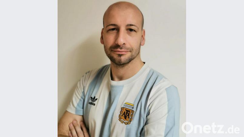 Natürlich im Argentinien-Trikot: &quot;Möchtegern-Maradona&quot; Alexander Heldrich, der Spiertrainer des SV Illschwang. Bild: Heldrich/privat