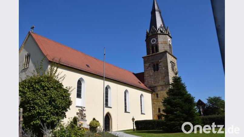 Die Gemeinde Ebermannsdorf unterstützt die Außensanierung der Pfarrkirche St. Nikolaus in Pittersberg mit knapp 30000 Euro, so hat es der Gemeinderat beschlossen. Bild: bö
