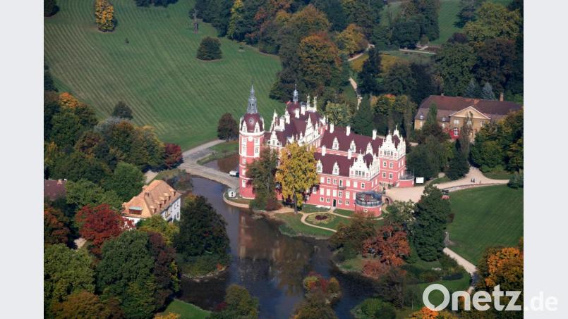 Eine der bedeutenden Sehenswürdigkeiten im Landkreis Görlitz ist das Schloss in Bad Muskau, gelegen im UNESCO-Welterbe Muskauer Park. Bild: Landratsamt Görlitz/exb