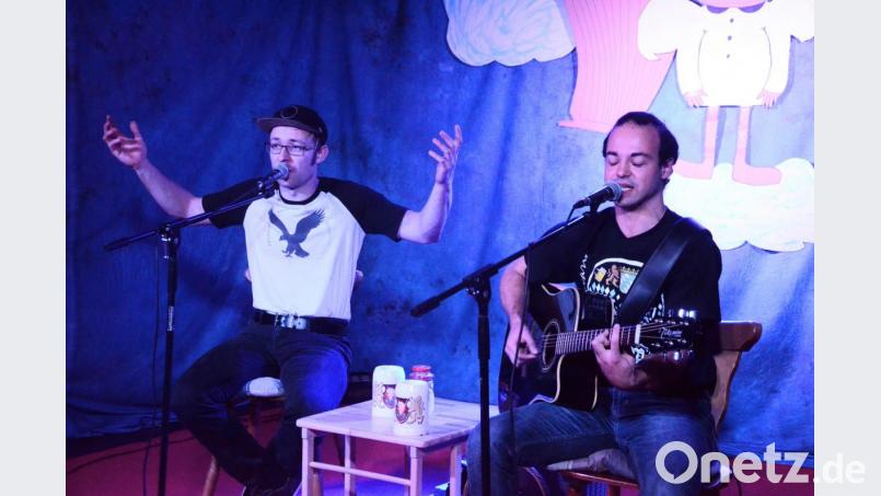 "Da oide Schlog" liefert auf der Live-Stage eine Two-Men-Show. Bild: Kunz