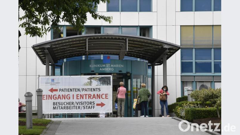 Besucher des Klinikums St. Marien Amberg müssen ab dem 7. Oktober wieder verschärfte Besuchsregeln beachten. Archivbild: Petra Hartl