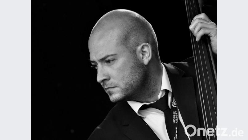 Joel Lochner (*1982) - Von den Stuttgarter Philharmonikern zum Jazz: Joel Lochner kennt die großen Bühnen und die Jazzclubs in ganz Europa und ist vielfacher Preisträger. Bild: exb