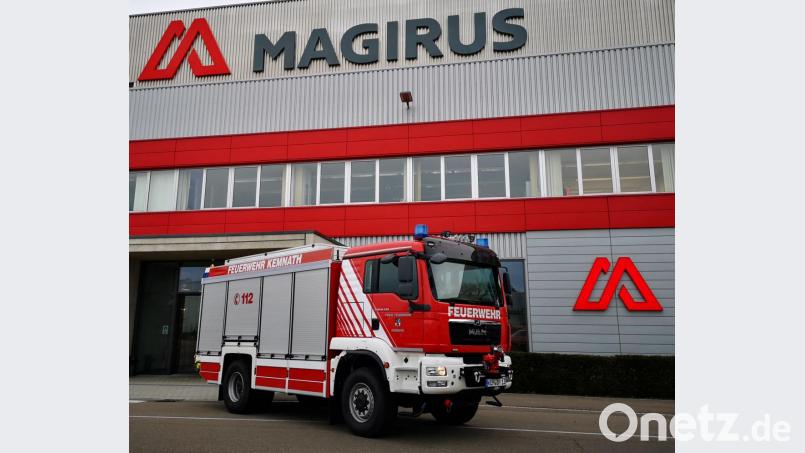 Das neue Tanklöschfahrzeug &quot;TLF4000&quot; der Freiw. Feuerwehr Kemnath bei der Auslieferung am Dienstagnachmittag vor dem Magiruswerk in Ulm. Bild: mde
