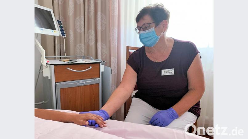 Seit 20 Jahren ist Elisabeth Gotthart ehrenamtliche Hospizbegleiterin. Bild: Bernhard Krebs/exb