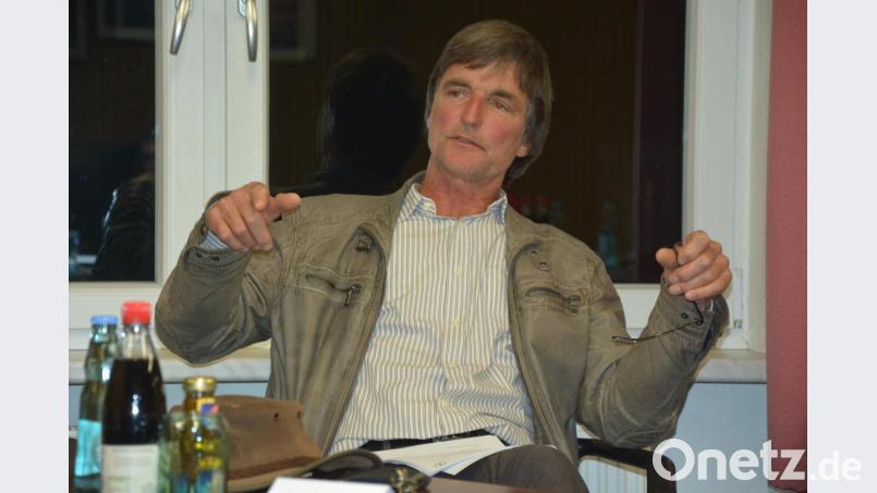 Eine Zusammenlegung der Feuerwehren Pechbrunn und Groschlattengrün ist schon mehrfach angeregt worden. Nun griff Thomas Dehmel (SPD) diese Idee wieder auf. Bild: jr
