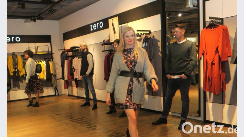 Was tragen &quot;Frau&quot; und &quot;Mann&quot; im Herbst und Winter? Das Modehaus &quot;Frey&quot; präsentierte die neuesten Trends. Bild: Hirsch