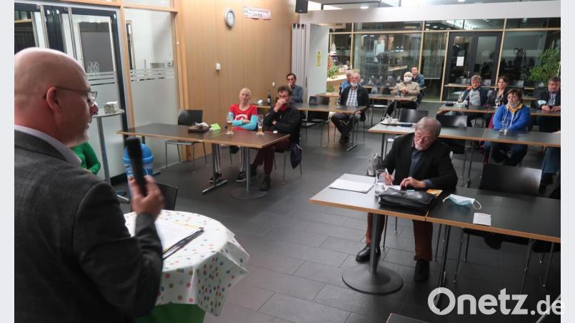 Der Thüringische Landesbeauftragte zur Aufarbeitung der SED-Diktatur Peter Wurschi spricht über die Ereignisse, die zum Mauerfall führten und die Resultate, die sich daraus ergaben. Bild: Kunz