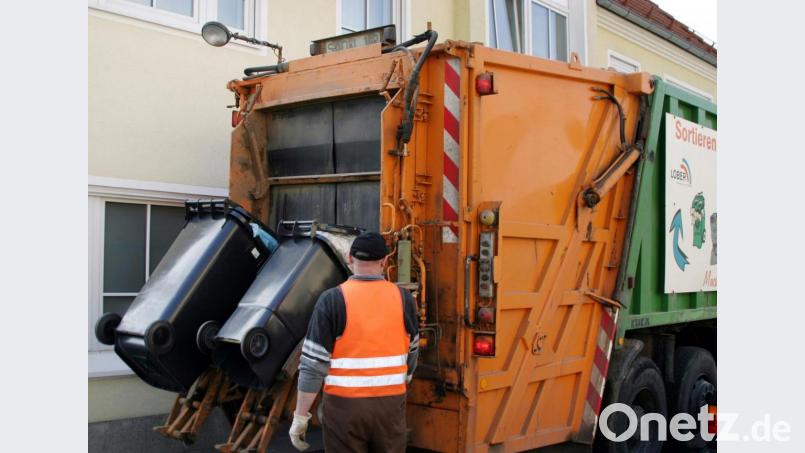 Die Müllabfuhr im Landkreis soll im kommenden Jahr teurer werden. Bild: Gerhard Götz