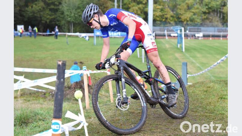 Bei der Bayerischen Meisterschaft der Mountainbiker in Altenstadt/WN war fahrerisches Können gefragt. Bild: Büttner, Gerhard