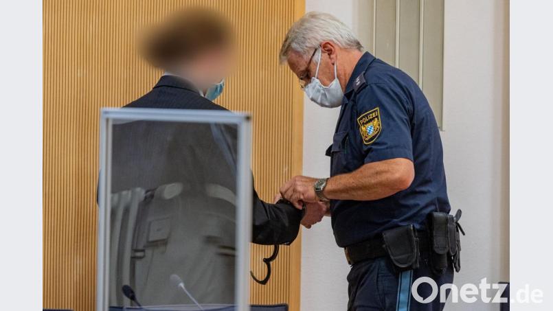 Der Angeklagten im Verhandlungssaal des Landgerichts vor der Urteilsverkündung. Foto: Armin Weigel/dpa/Archivbild Bild: Armin Weigel